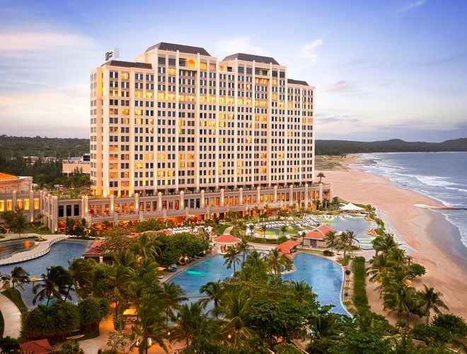 Review (đánh giá) Holiday Inn Resort Hồ Tràm Beach vị trí, phòng nghỉ, dịch vụ nổi bật